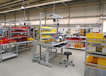 SSG Symacon hilft bei der Planung und Umsetzung von manuellen und teilautomatisierten Arbeitsplätzen